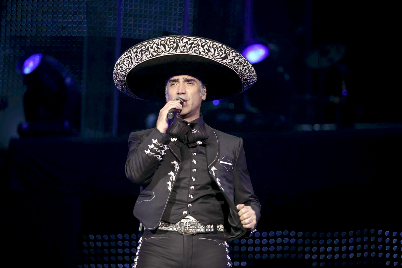 alejandro