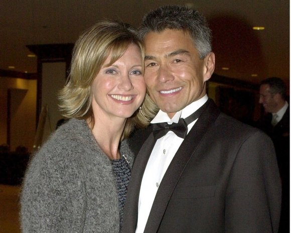 olivia-newton-john-patrick-mcdermott