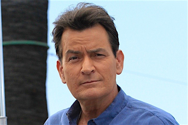 **USA ONLY** Universal City, CA - Charlie Sheen checks his zipper as he arrives for an interview on the 'Extra' stage at Universal Studios in Universal City. Charlie smiled for the fans and cameras as he made his way to the stage with his staff close behind.

AKM-GSI        May  12, 2015


**USA ONLY**

To License These Photos, Please Contact :

Steve Ginsburg
(310) 505-8447
(323) 423-9397
steve@akmgsi.com
sales@akmgsi.com

or

Maria Buda
(917) 242-1505
mbuda@akmgsi.com
ginsburgspalyinc@gmail.com